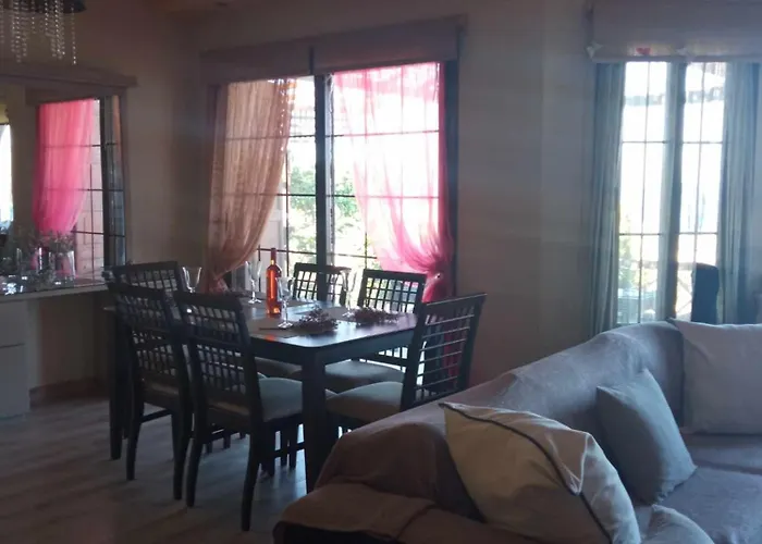 Melodia بيت للعطل *